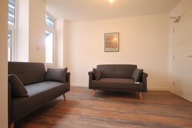 4 bed flat, Claremont Road, Spital Tongues, Newcastle, NE24AN - Image 5